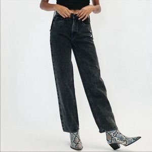 BDG high waisted baggy jean- black acid wash
